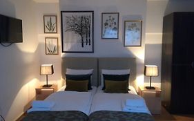 Hotel Corner